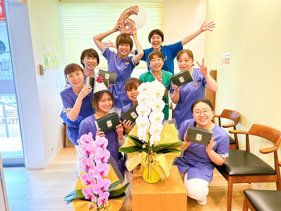 ふくだ歯科・小児・矯正歯科のスタッフ集合写真